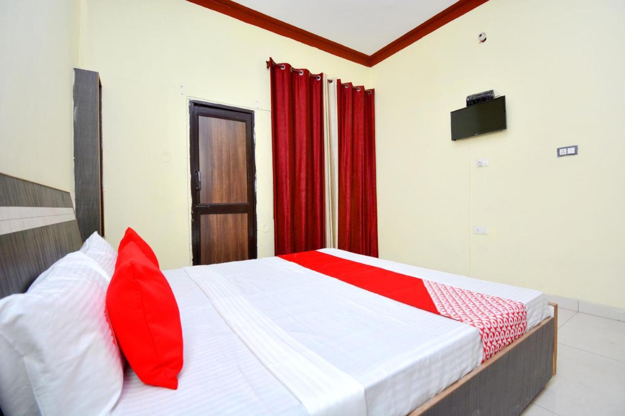 Hotel Oyo 40306 White House Jalandhar Exterior foto