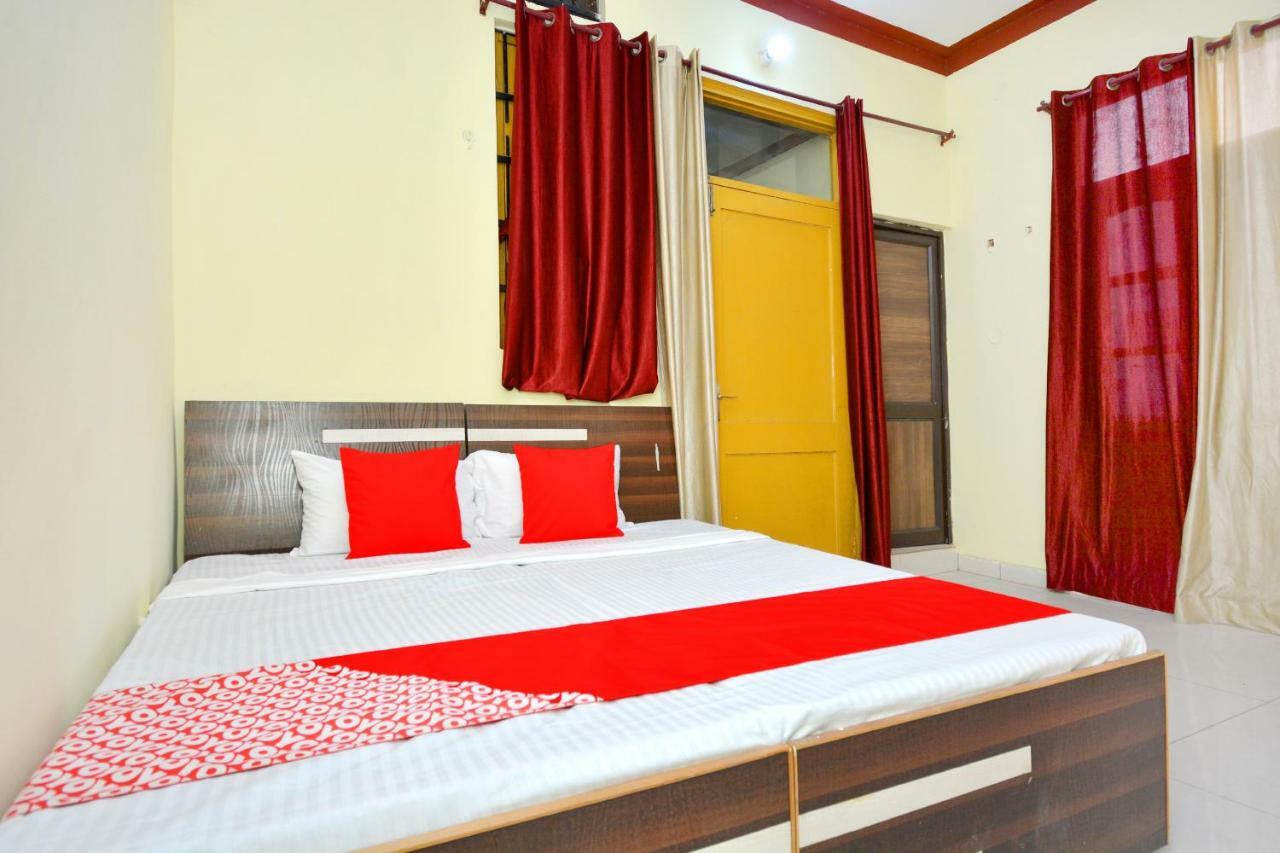 Hotel Oyo 40306 White House Jalandhar Exterior foto