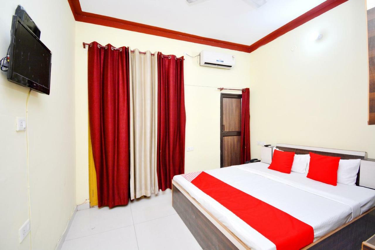Hotel Oyo 40306 White House Jalandhar Exterior foto